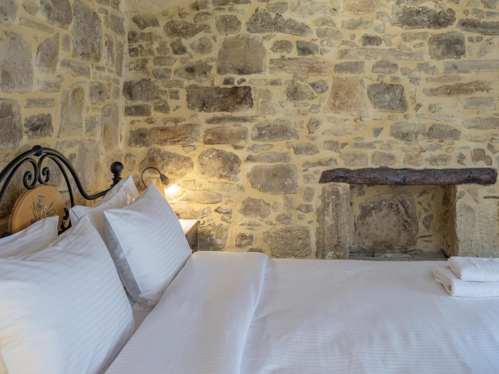 Villa Draganigo Luxury Stone 40 Min From Matala Ano Moulia