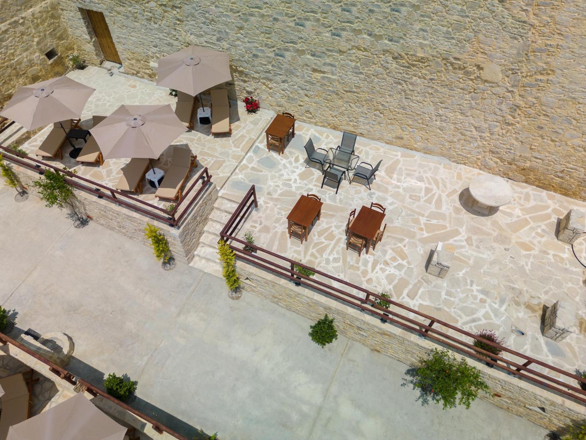 Vila Draganigo Luxury Stone 40 Min From Matala Ano Moulia